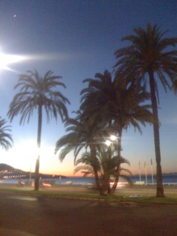 un matin sur la baie des anges