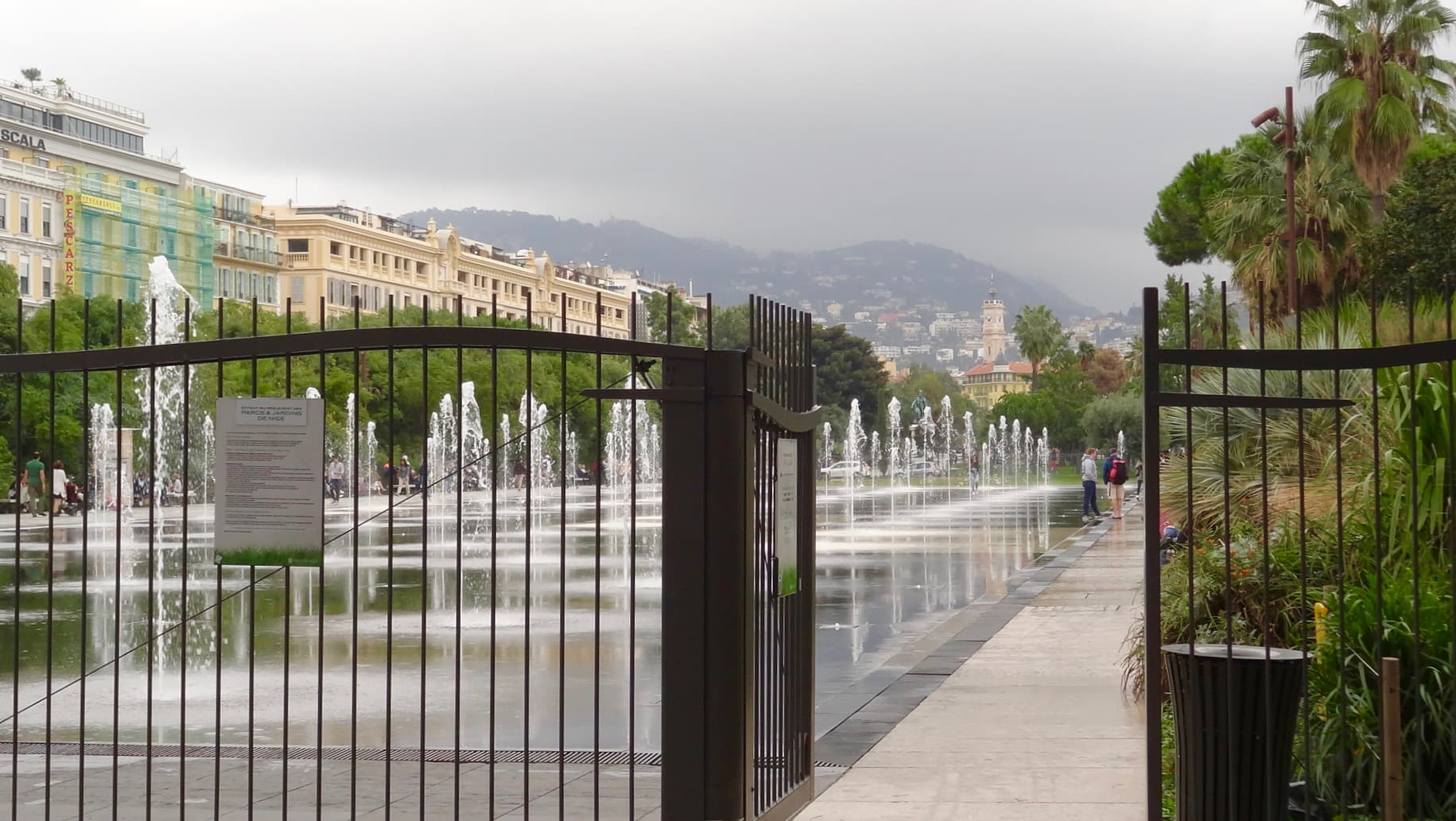 Nuages sur la ville... (G@tto)